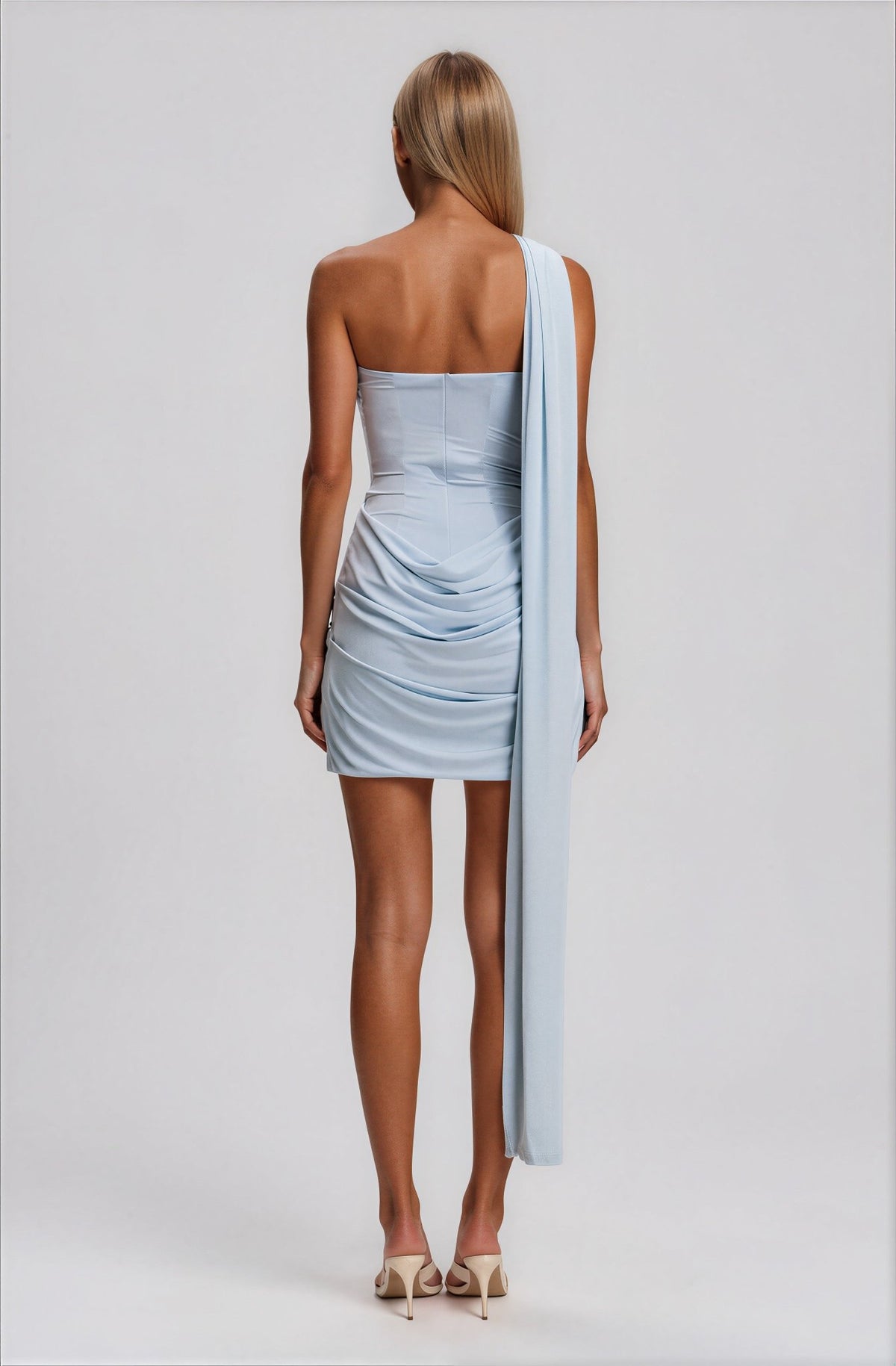 Daniel mini dress - 𝘽𝙖𝙨𝙞𝙘 𝙇𝙞𝙣𝙚
