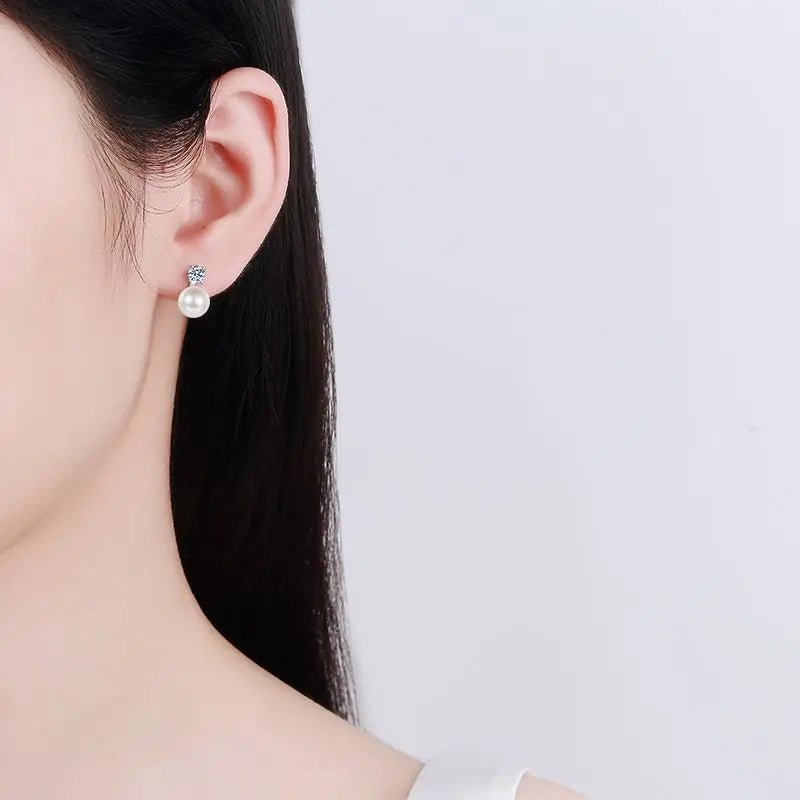 Square Moissanite earrings with pearls - 𝘽𝙖𝙨𝙞𝙘 𝙇𝙞𝙣𝙚