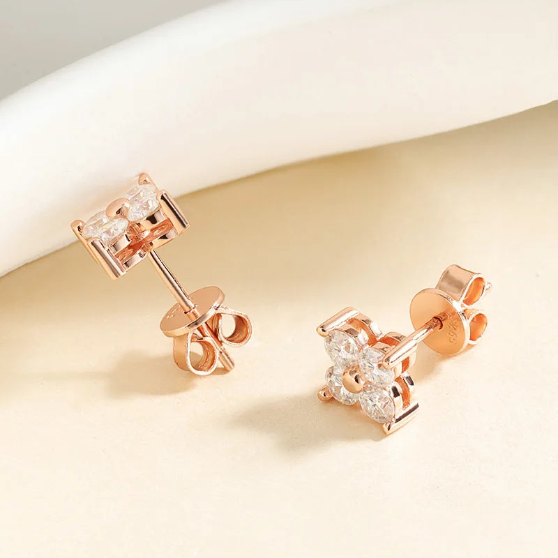 Clover Moissanite earrings