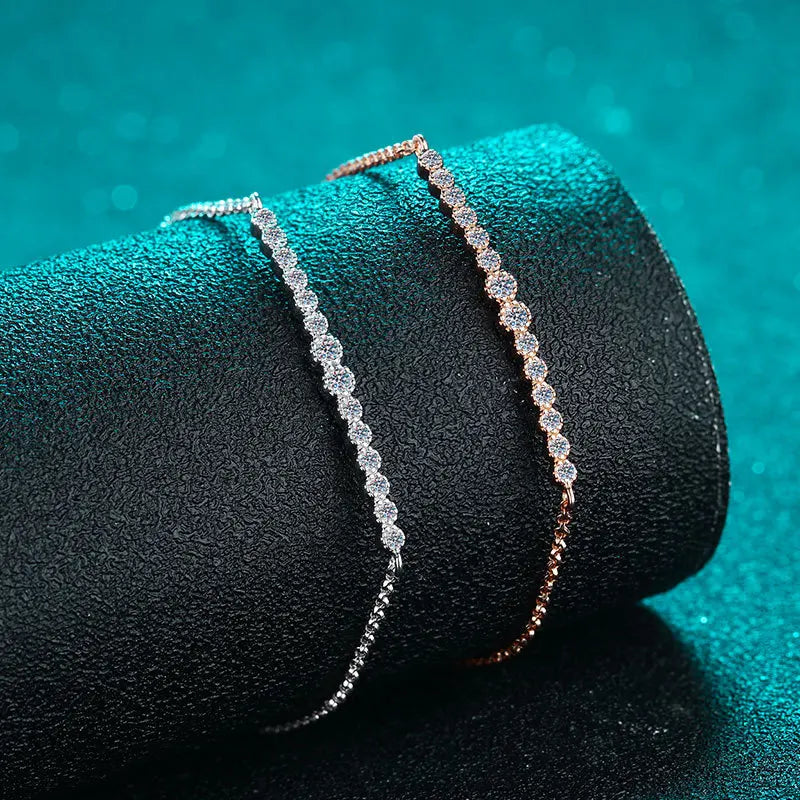 Bracelets with Moissanite stone