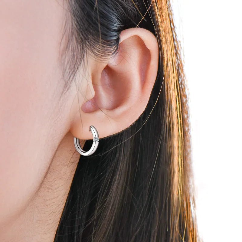 Moissanite earrings - 𝘽𝙖𝙨𝙞𝙘 𝙇𝙞𝙣𝙚