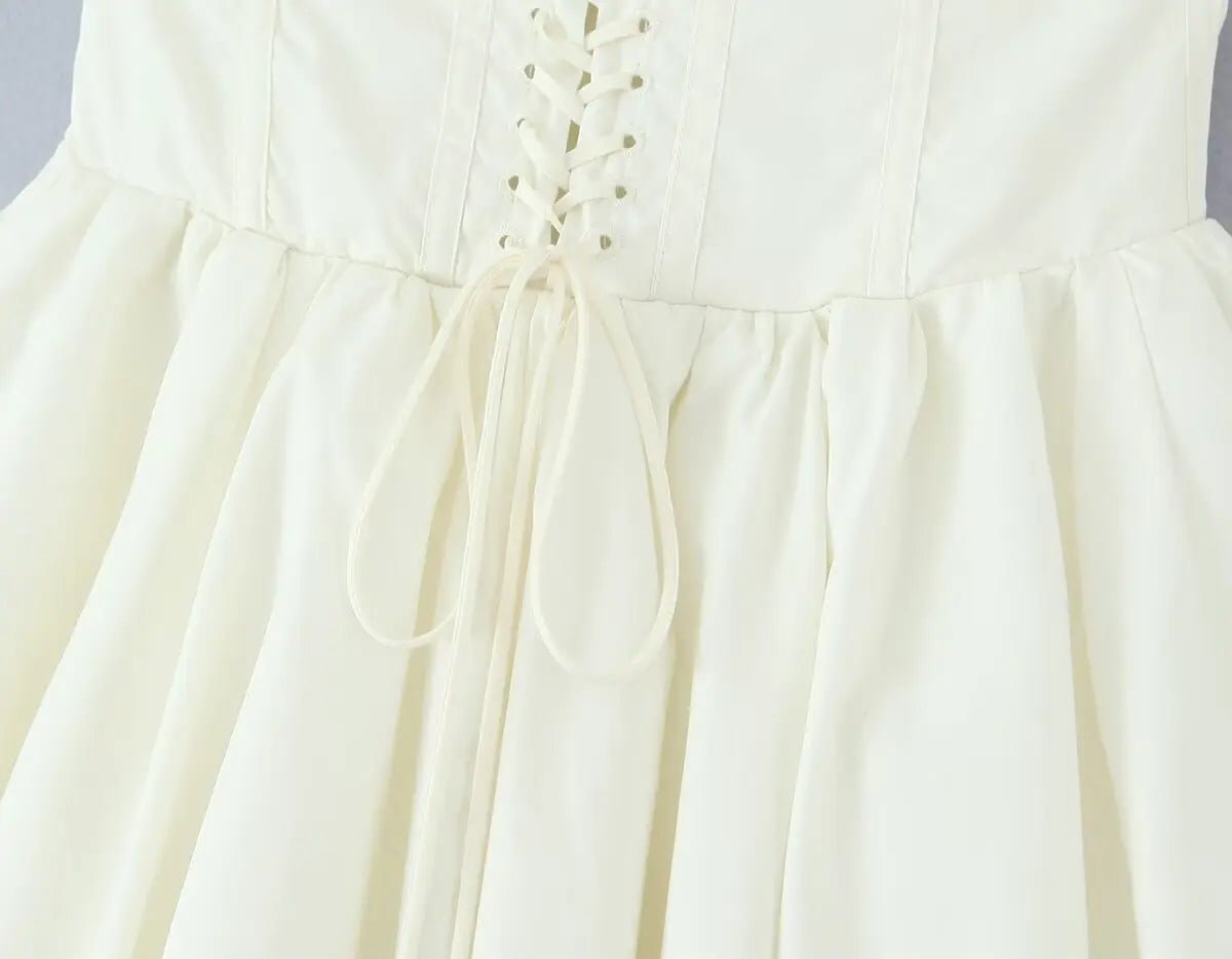 Nivi mini dress - 𝘽𝙖𝙨𝙞𝙘 𝙇𝙞𝙣𝙚