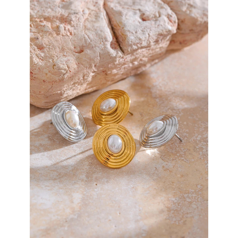 Liri earrings