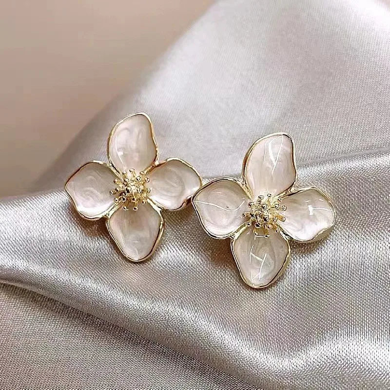 Flower earrings