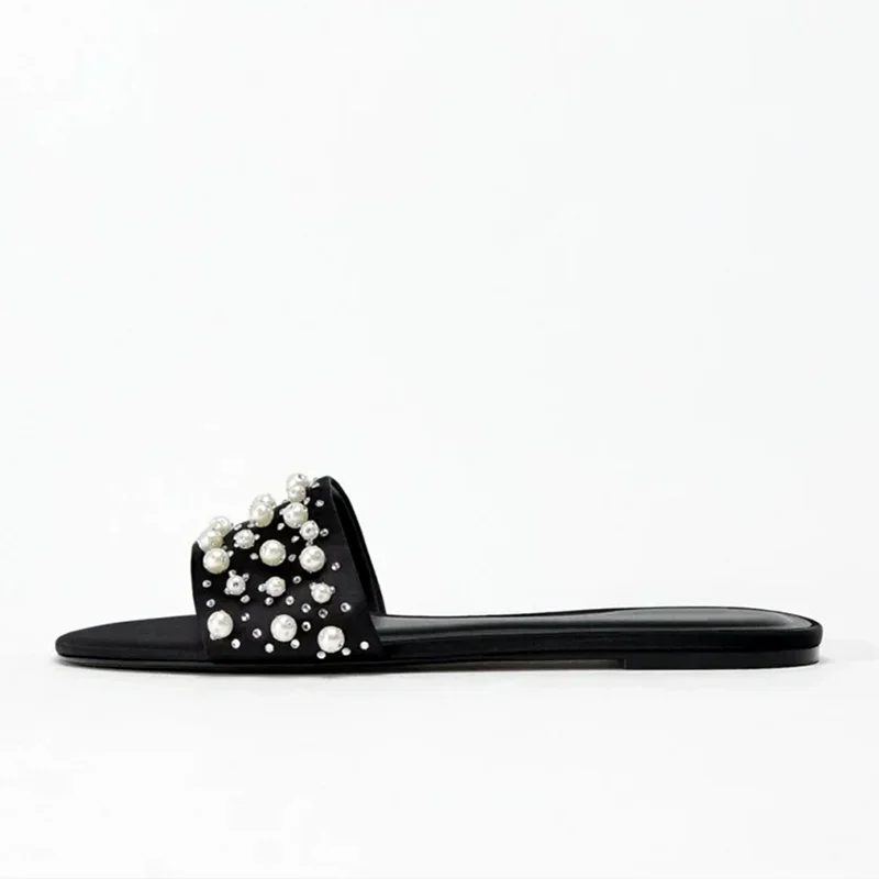Yana sandals