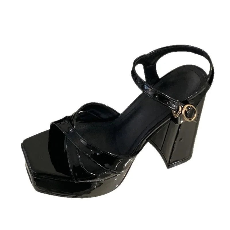 Yali heels