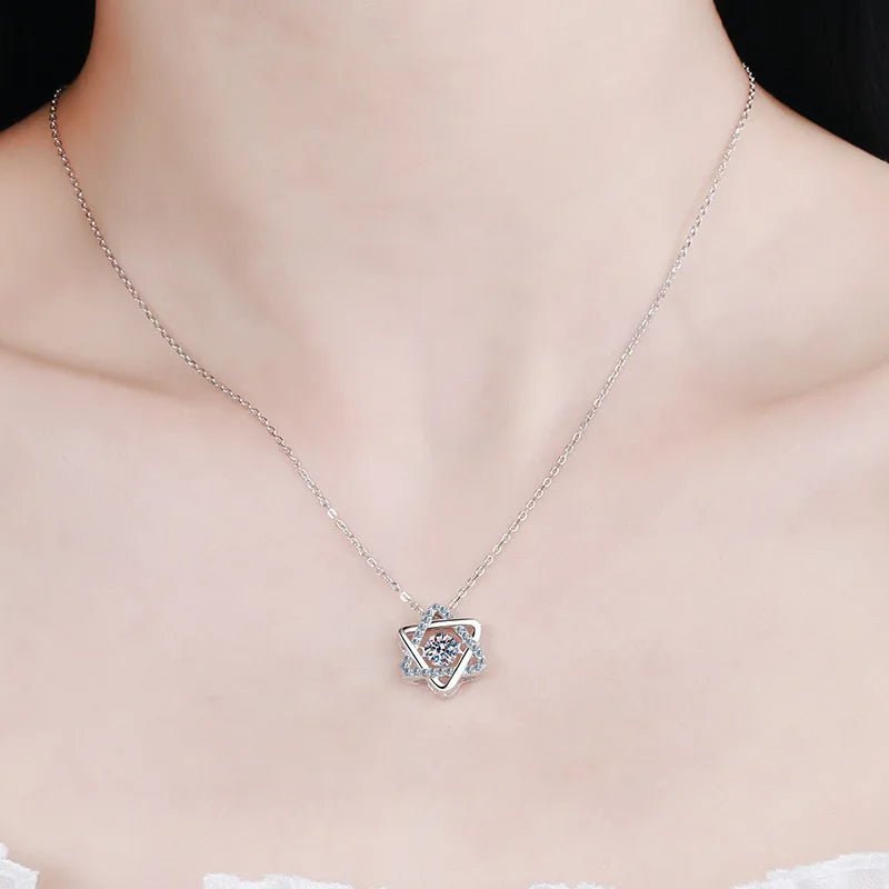 Moissanite necklace - 𝘽𝙖𝙨𝙞𝙘 𝙇𝙞𝙣𝙚