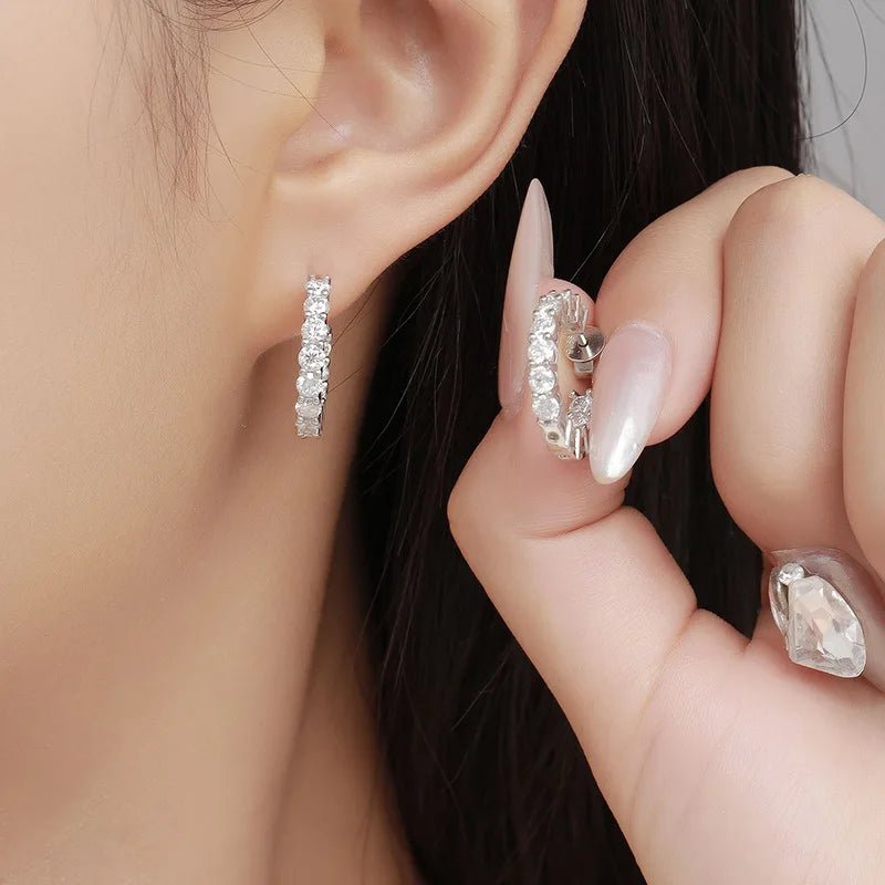 Moissanite earrings - 𝘽𝙖𝙨𝙞𝙘 𝙇𝙞𝙣𝙚