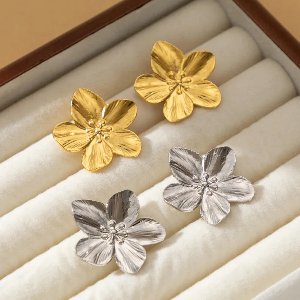 Mai earrings