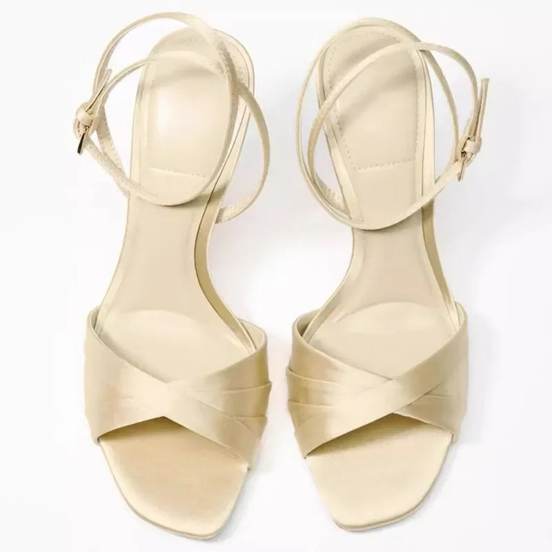 Emi heels