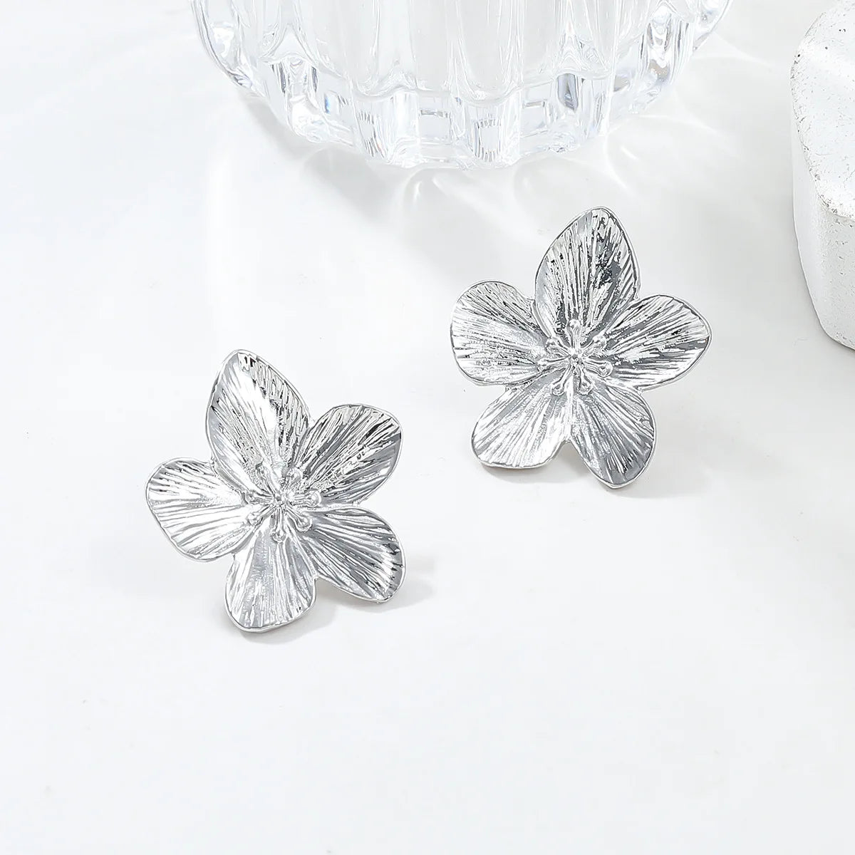 Mai earrings