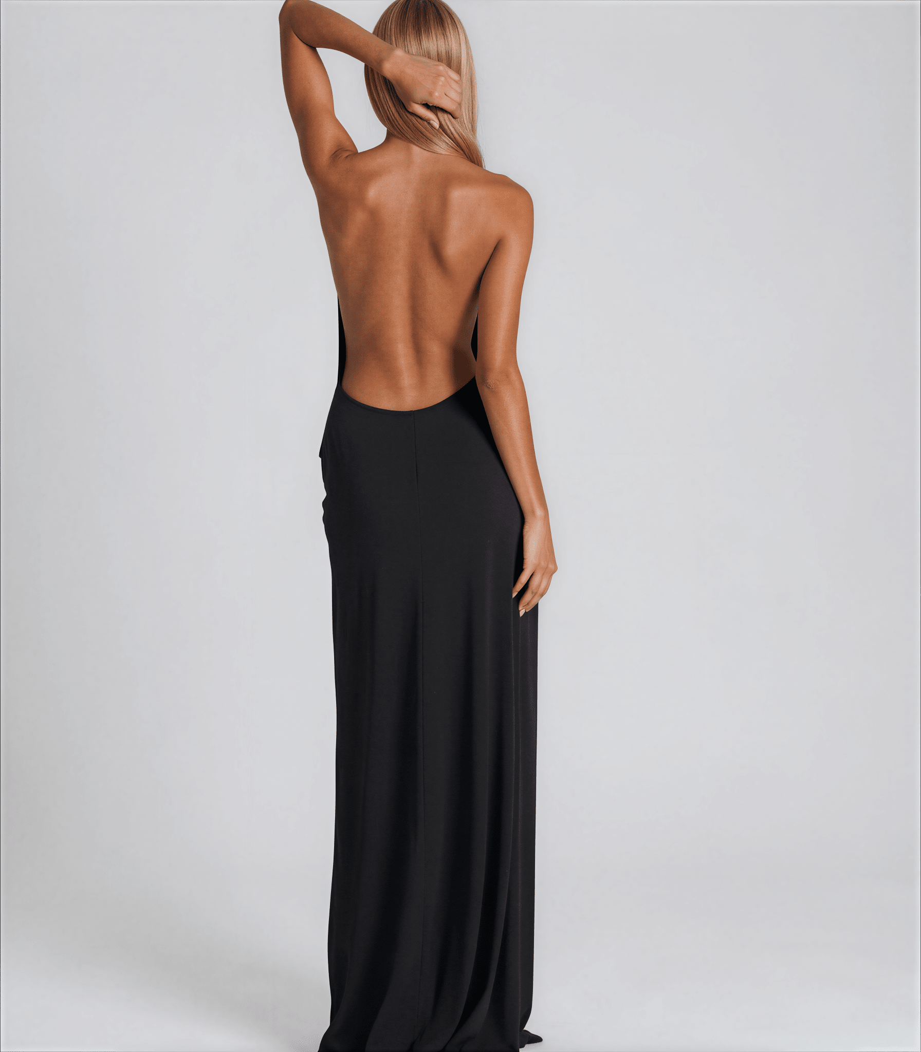 Emma maxi dress - 𝘽𝙖𝙨𝙞𝙘 𝙇𝙞𝙣𝙚