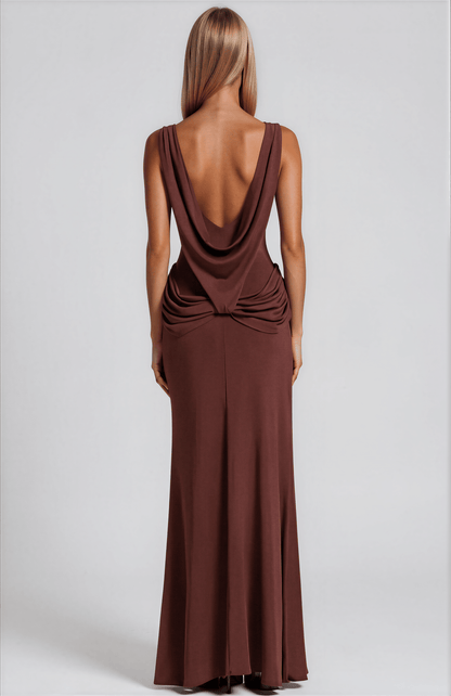 Ariana maxi dress - 𝘽𝙖𝙨𝙞𝙘 𝙇𝙞𝙣𝙚