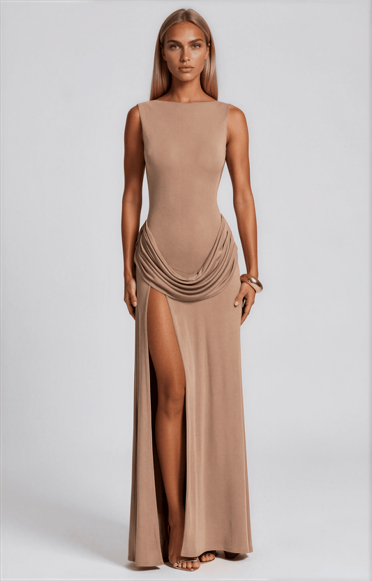 Ariana maxi dress - 𝘽𝙖𝙨𝙞𝙘 𝙇𝙞𝙣𝙚