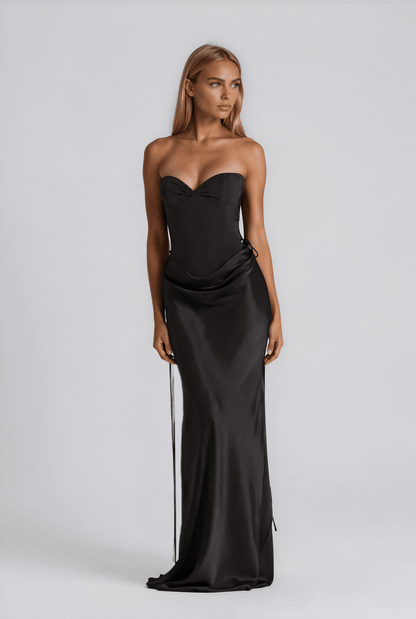 Alor maxi dress - 𝘽𝙖𝙨𝙞𝙘 𝙇𝙞𝙣𝙚