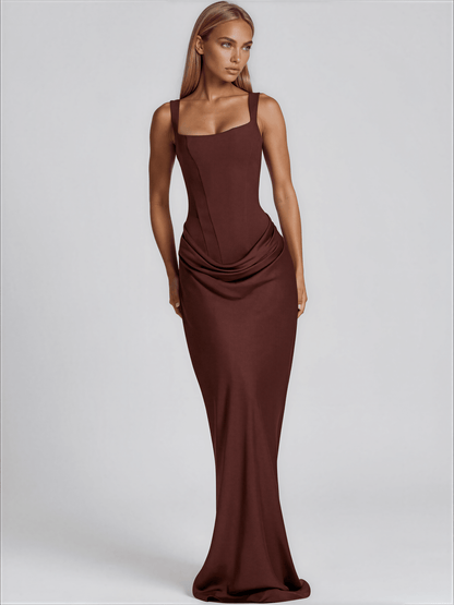 Laura maxi dress - 𝘽𝙖𝙨𝙞𝙘 𝙇𝙞𝙣𝙚