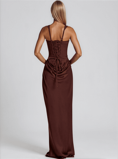 Laura maxi dress - 𝘽𝙖𝙨𝙞𝙘 𝙇𝙞𝙣𝙚