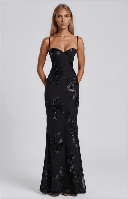 Semi maxi dress - 𝘽𝙖𝙨𝙞𝙘 𝙇𝙞𝙣𝙚