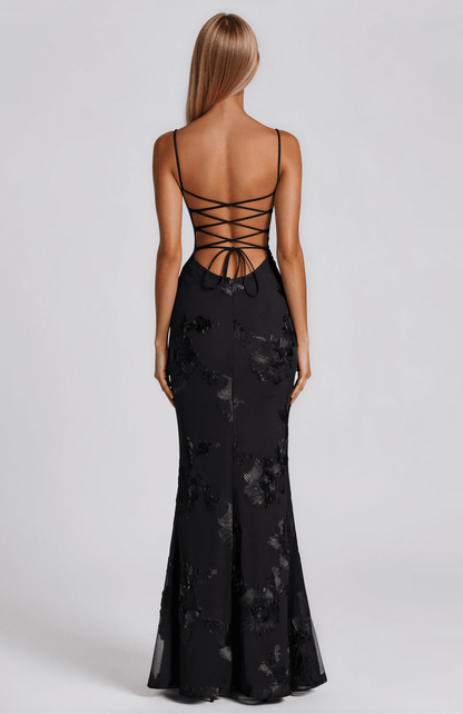 Semi maxi dress - 𝘽𝙖𝙨𝙞𝙘 𝙇𝙞𝙣𝙚