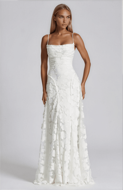 Hilli maxi dress - 𝘽𝙖𝙨𝙞𝙘 𝙇𝙞𝙣𝙚