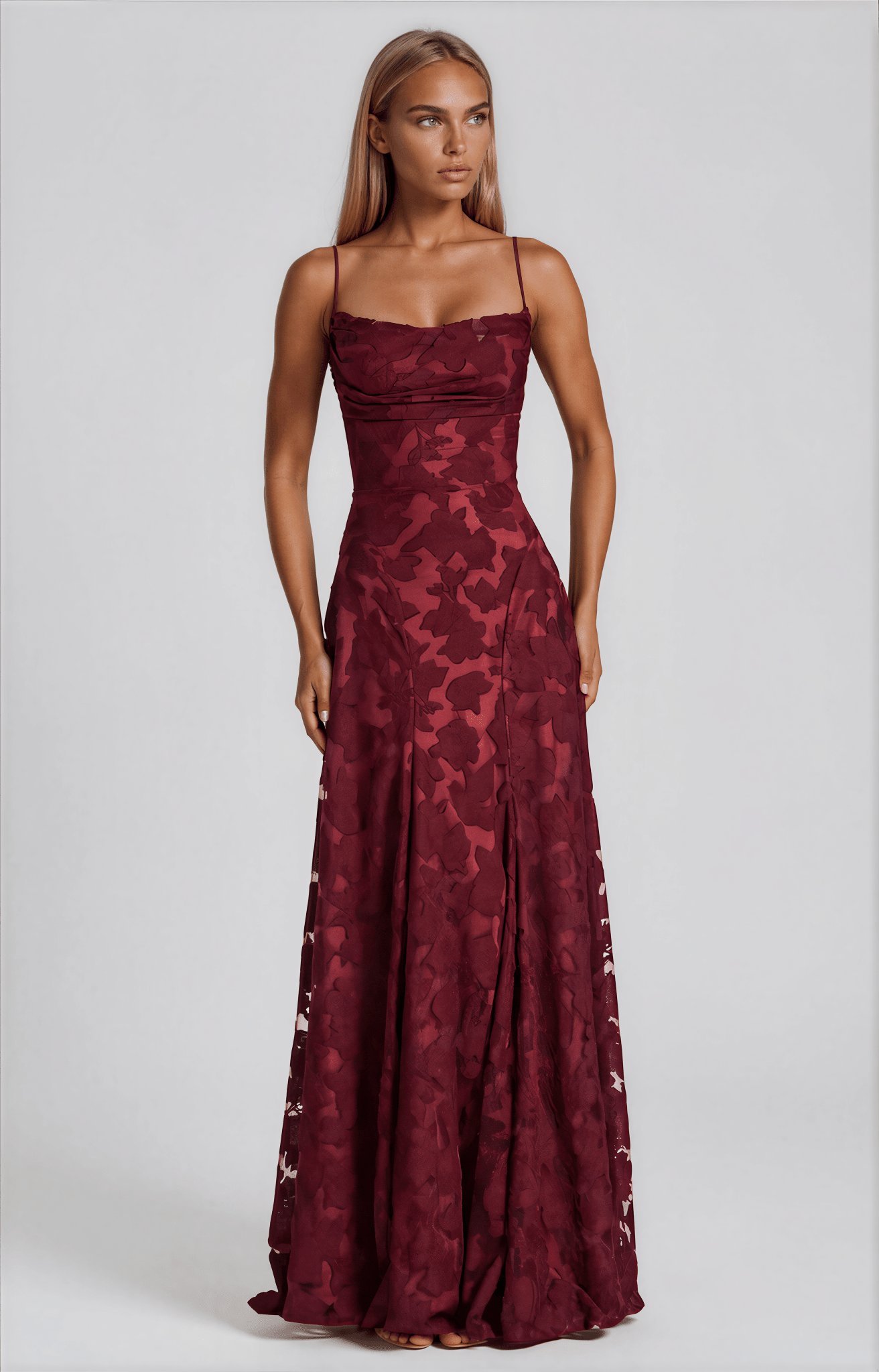 Hilli maxi dress - 𝘽𝙖𝙨𝙞𝙘 𝙇𝙞𝙣𝙚