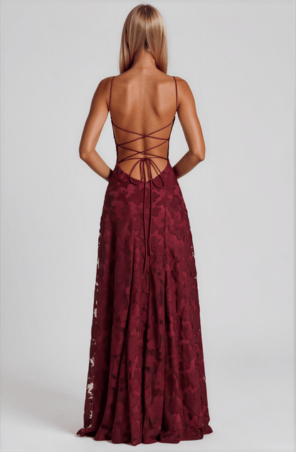 Hilli maxi dress - 𝘽𝙖𝙨𝙞𝙘 𝙇𝙞𝙣𝙚