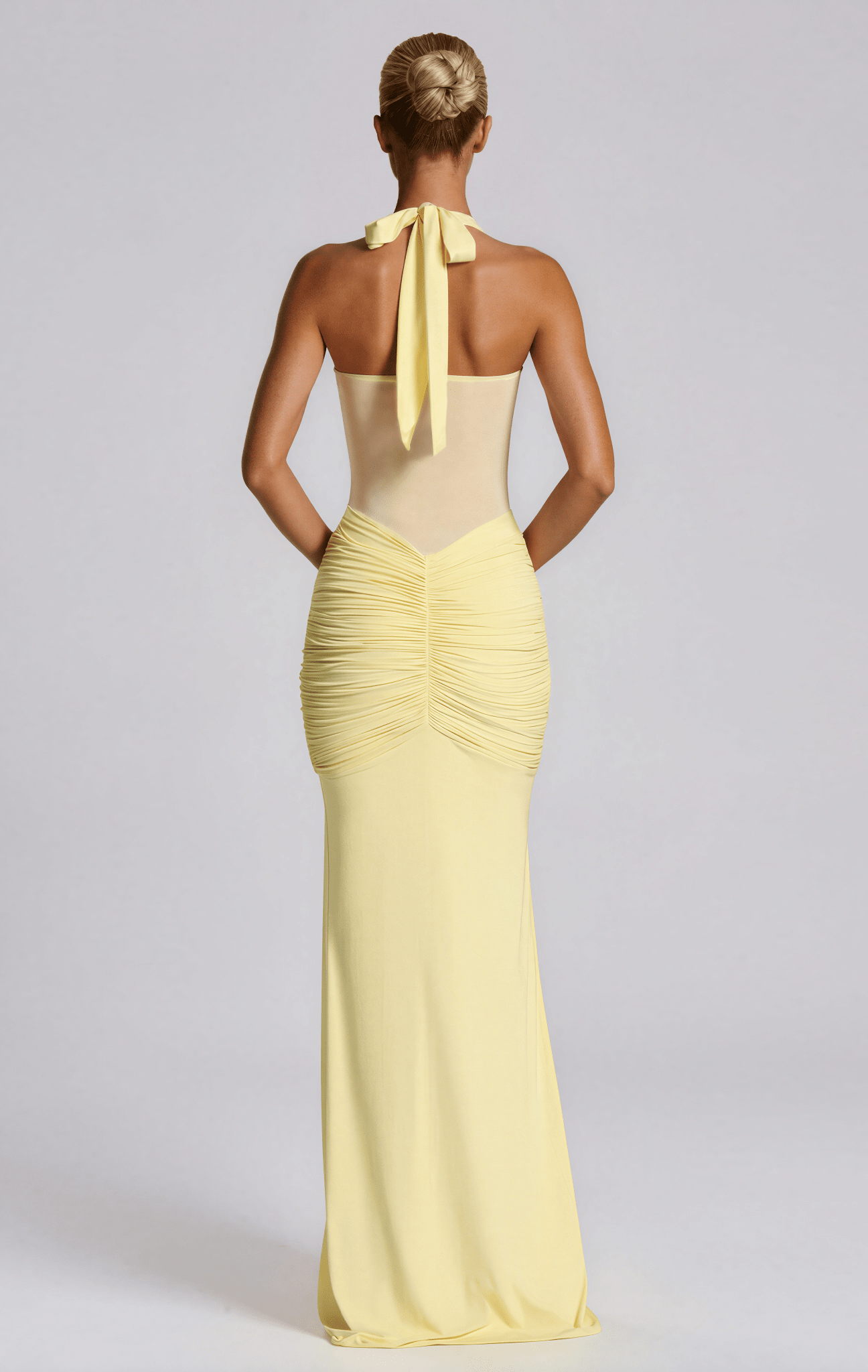 Eliana maxi dress - 𝘽𝙖𝙨𝙞𝙘 𝙇𝙞𝙣𝙚