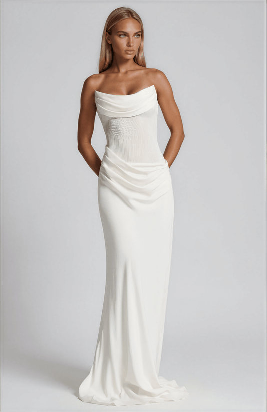 Rain maxi dress - 𝘽𝙖𝙨𝙞𝙘 𝙇𝙞𝙣𝙚