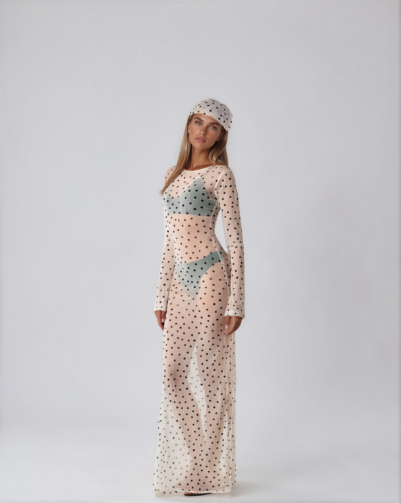 Mel beach dress - 𝘽𝙖𝙨𝙞𝙘 𝙇𝙞𝙣𝙚