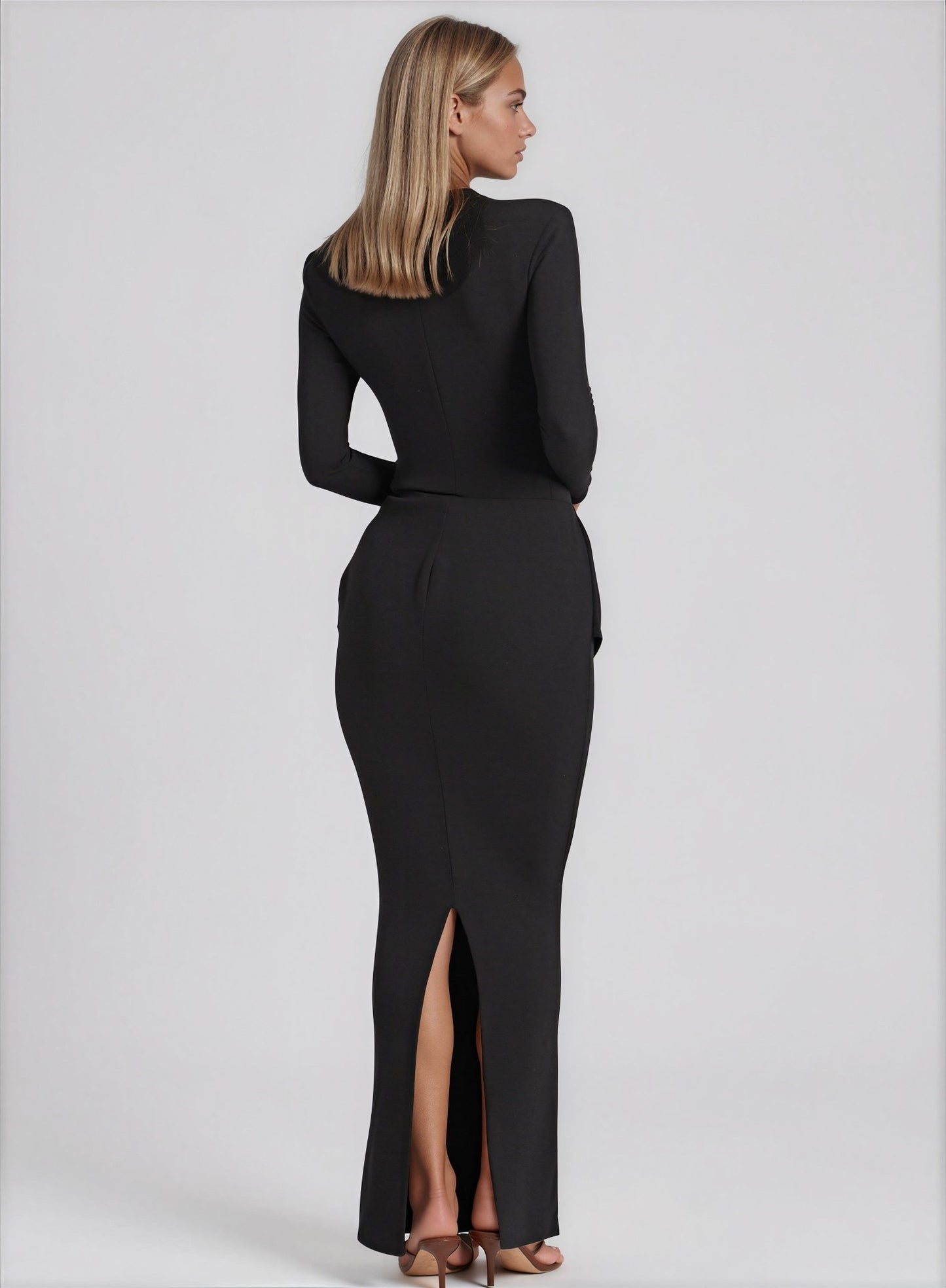Nessya maxi dress - 𝘽𝙖𝙨𝙞𝙘 𝙇𝙞𝙣𝙚