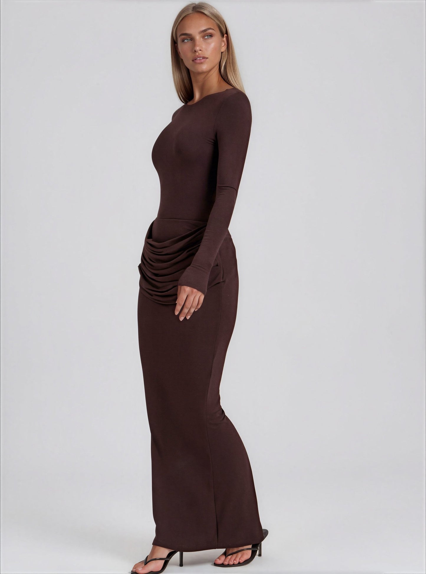 Nessya maxi dress - 𝘽𝙖𝙨𝙞𝙘 𝙇𝙞𝙣𝙚