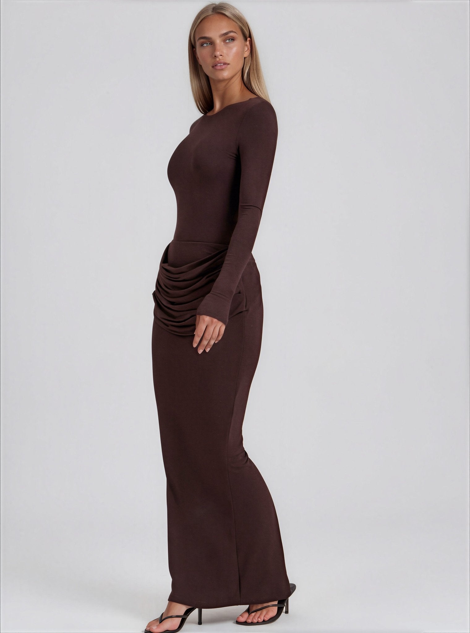 Nessya maxi dress - 𝘽𝙖𝙨𝙞𝙘 𝙇𝙞𝙣𝙚