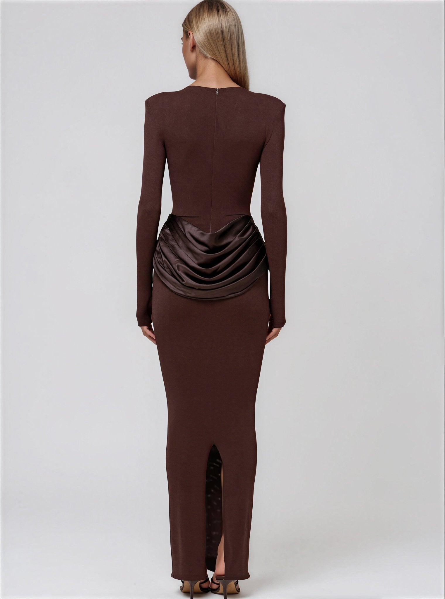 Jessy maxi dress - 𝘽𝙖𝙨𝙞𝙘 𝙇𝙞𝙣𝙚