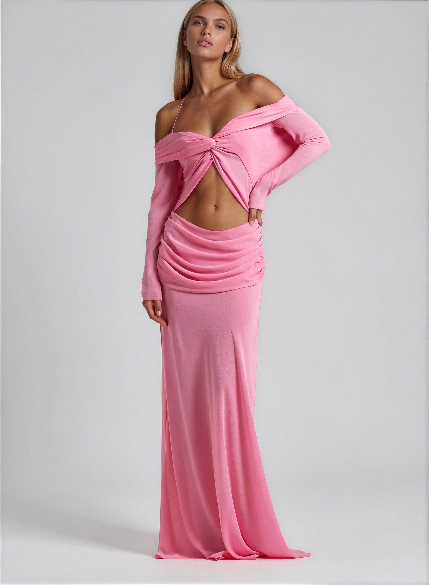 Bari maxi dress - 𝘽𝙖𝙨𝙞𝙘 𝙇𝙞𝙣𝙚