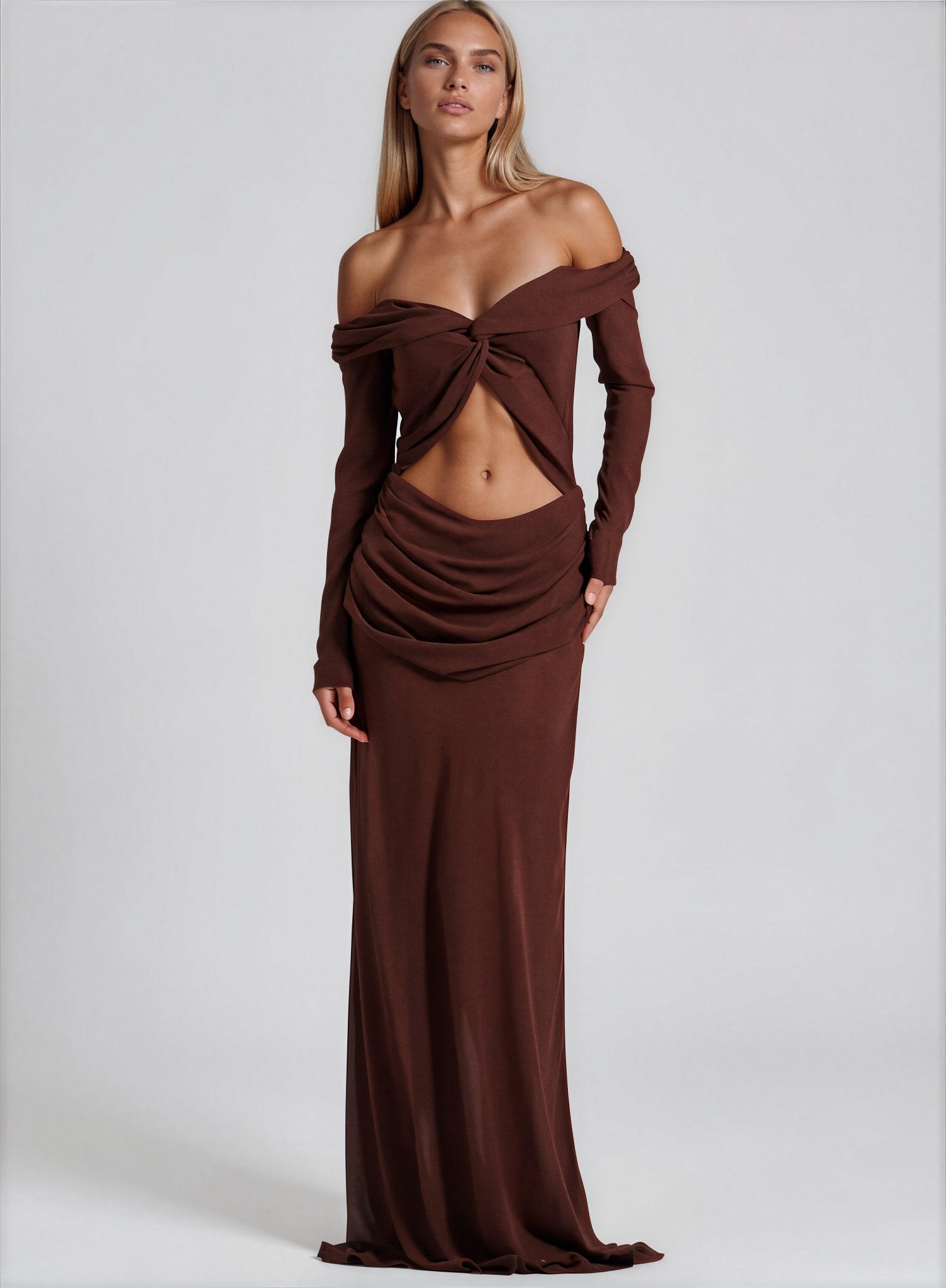 Bari maxi dress - 𝘽𝙖𝙨𝙞𝙘 𝙇𝙞𝙣𝙚