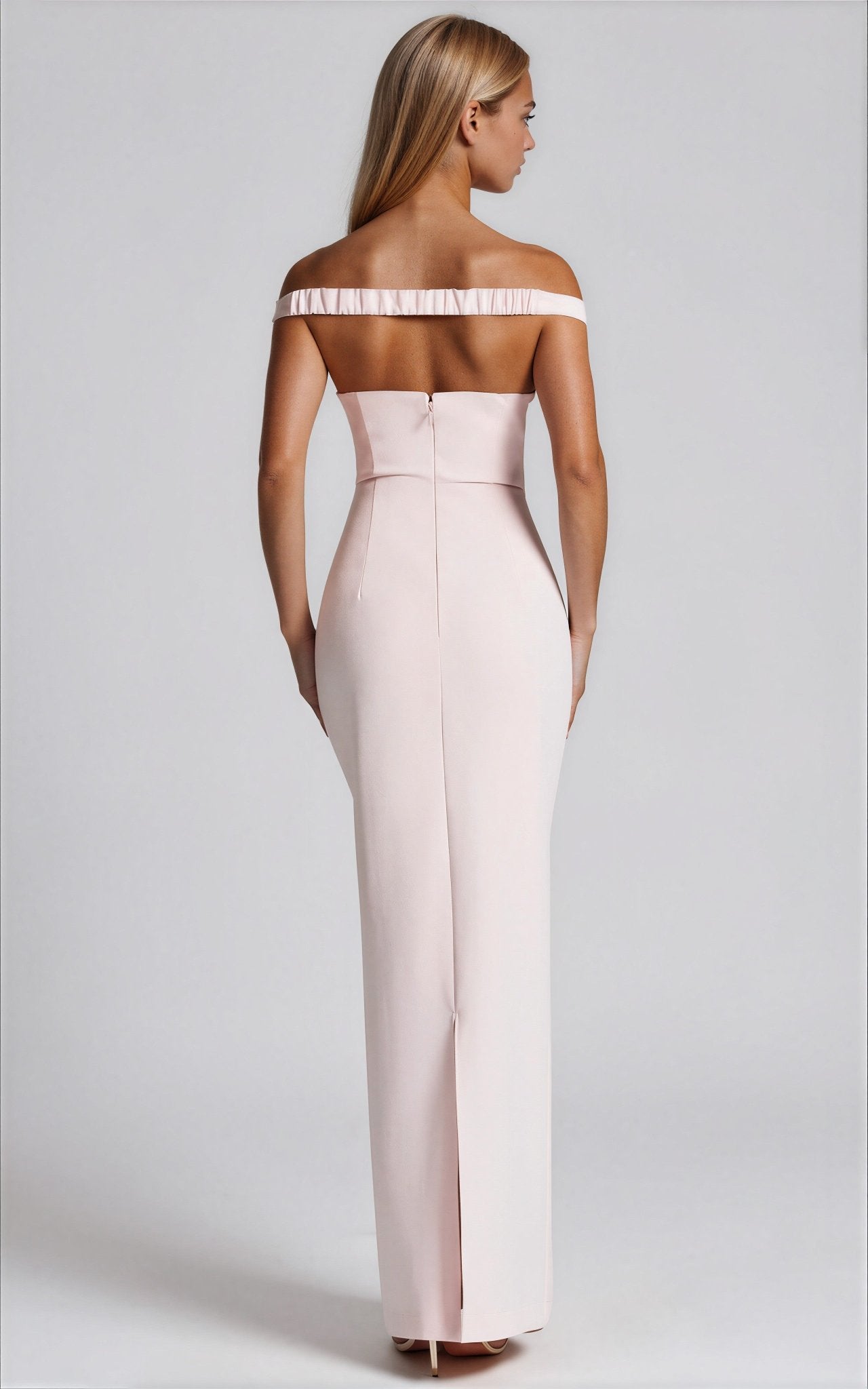Ellie maxi dress - 𝘽𝙖𝙨𝙞𝙘 𝙇𝙞𝙣𝙚