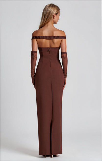 Ellie maxi dress - 𝘽𝙖𝙨𝙞𝙘 𝙇𝙞𝙣𝙚