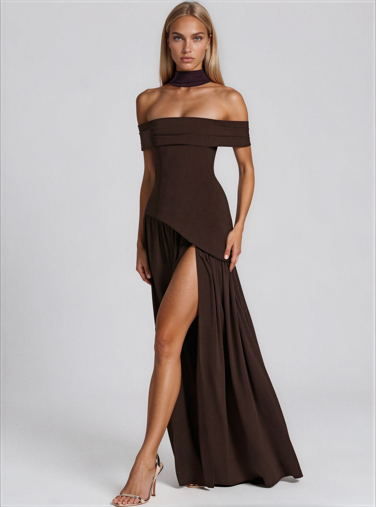 Brown maxi dress - 𝘽𝙖𝙨𝙞𝙘 𝙇𝙞𝙣𝙚