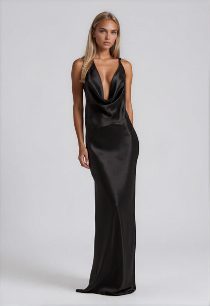 Ami maxi dress - 𝘽𝙖𝙨𝙞𝙘 𝙇𝙞𝙣𝙚