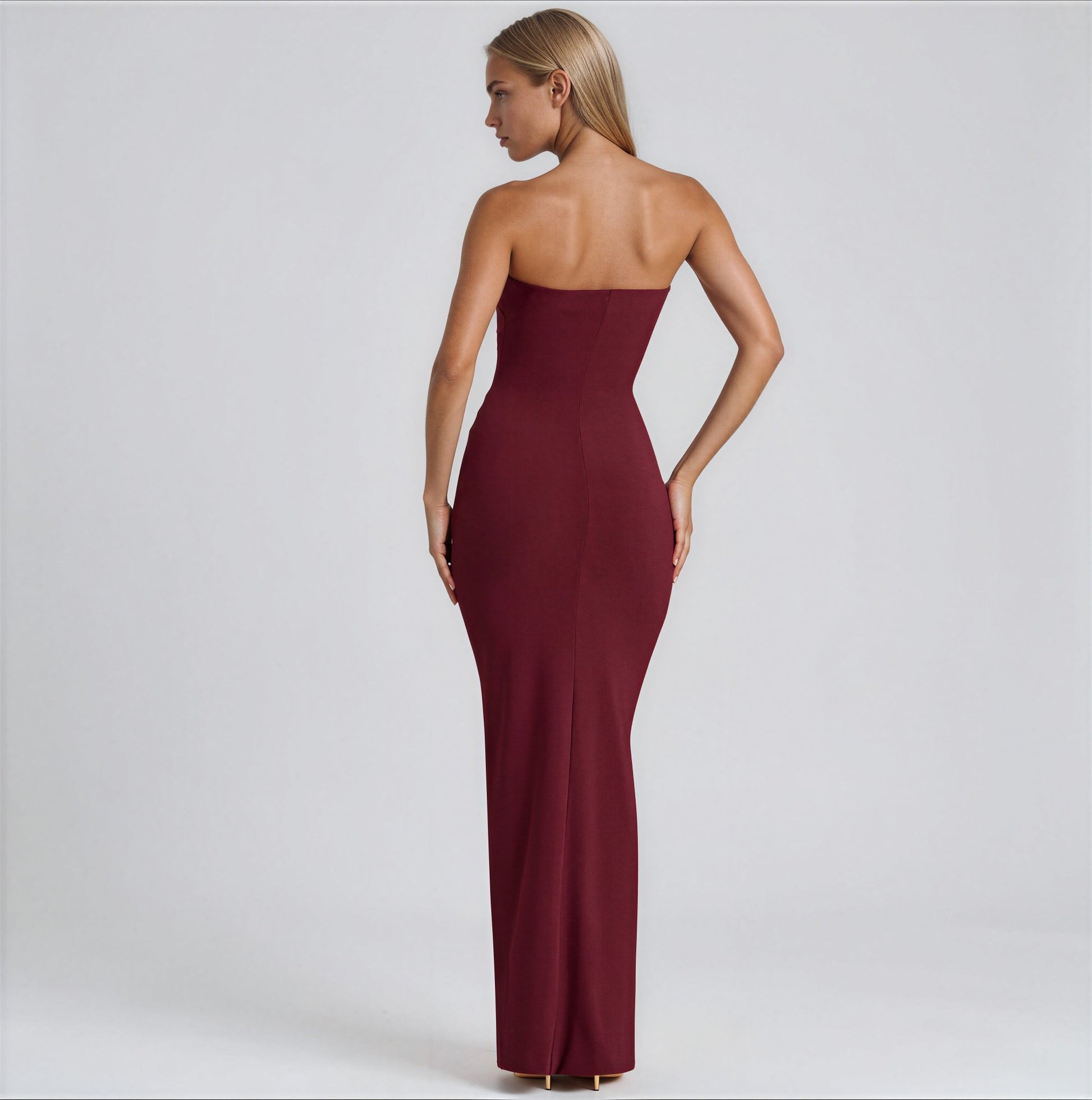 Milano maxi dress - 𝘽𝙖𝙨𝙞𝙘 𝙇𝙞𝙣𝙚