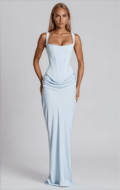 Laura maxi dress - 𝘽𝙖𝙨𝙞𝙘 𝙇𝙞𝙣𝙚