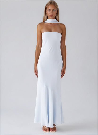 Coral maxi dress - 𝘽𝙖𝙨𝙞𝙘 𝙇𝙞𝙣𝙚