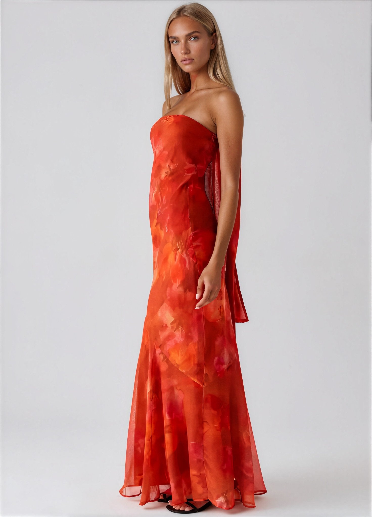 Coral maxi dress - 𝘽𝙖𝙨𝙞𝙘 𝙇𝙞𝙣𝙚