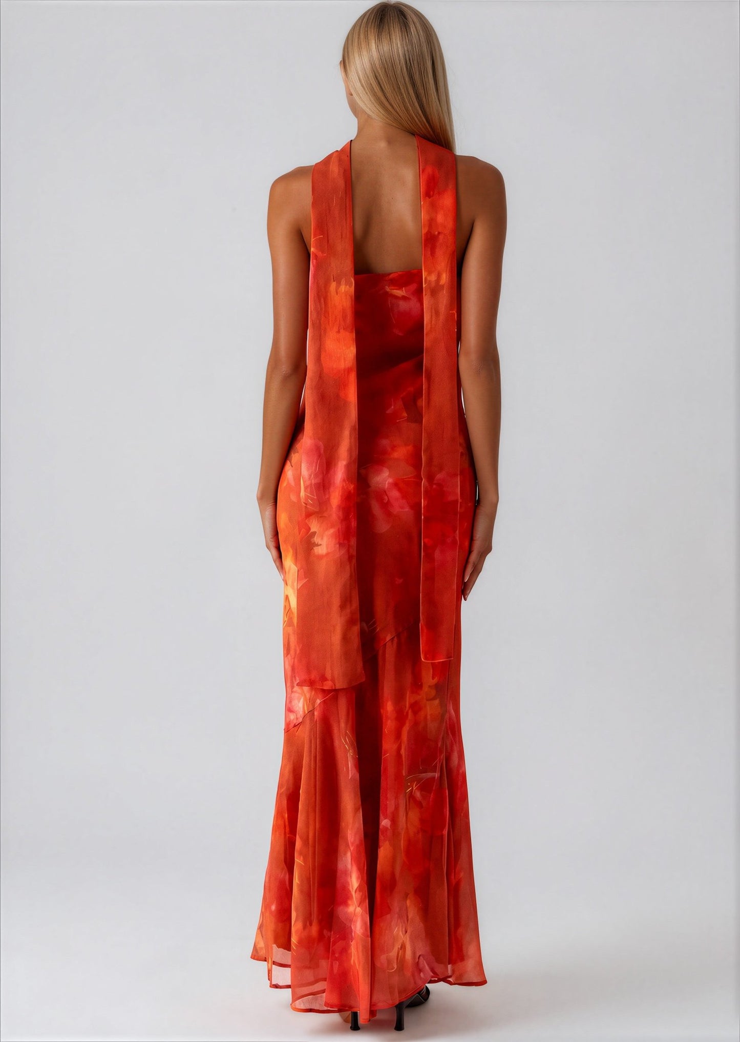 Coral maxi dress - 𝘽𝙖𝙨𝙞𝙘 𝙇𝙞𝙣𝙚