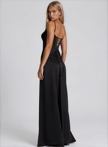 Ellie maxi dress - 𝘽𝙖𝙨𝙞𝙘 𝙇𝙞𝙣𝙚
