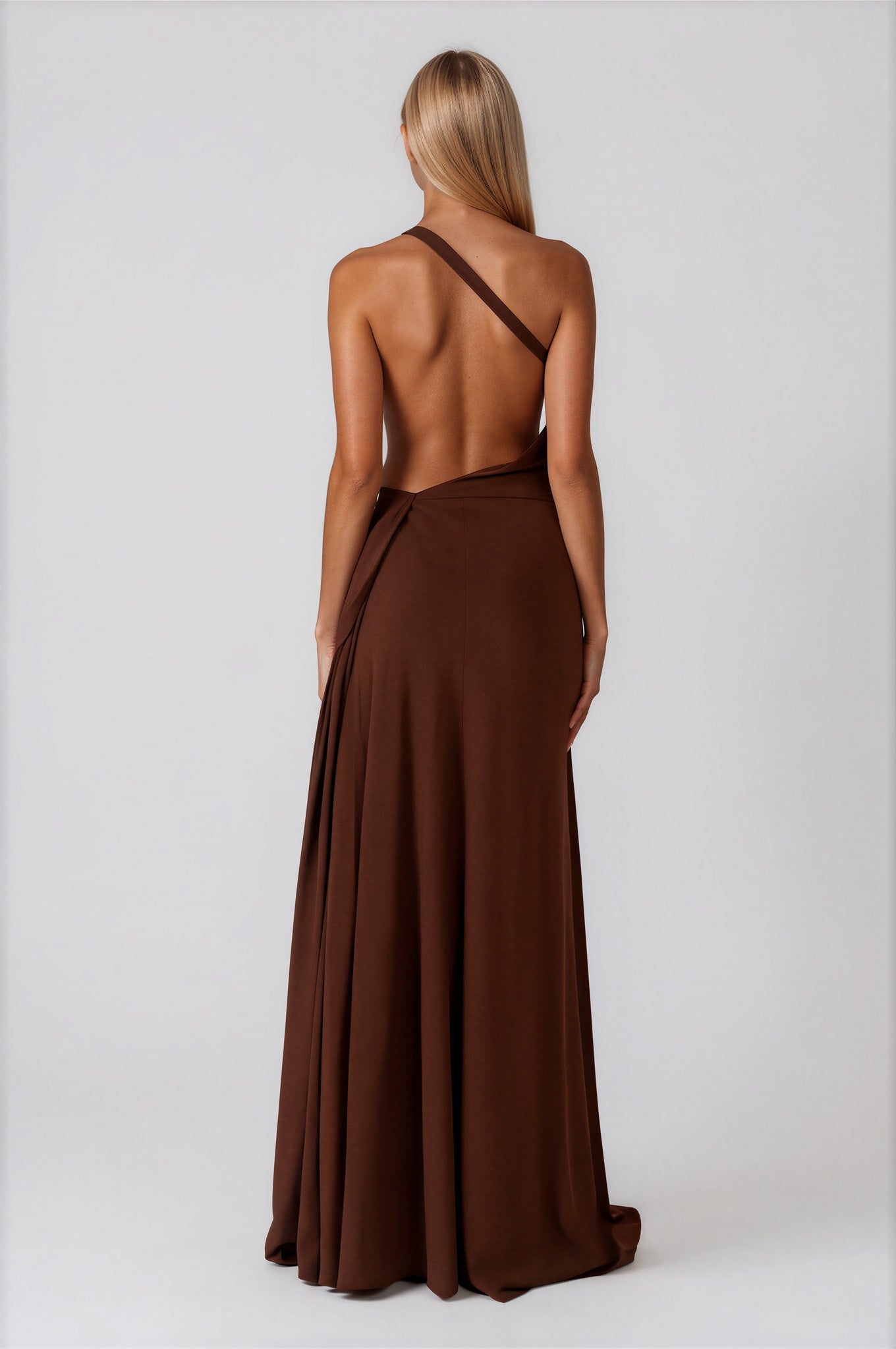 Adel maxi dress - 𝘽𝙖𝙨𝙞𝙘 𝙇𝙞𝙣𝙚