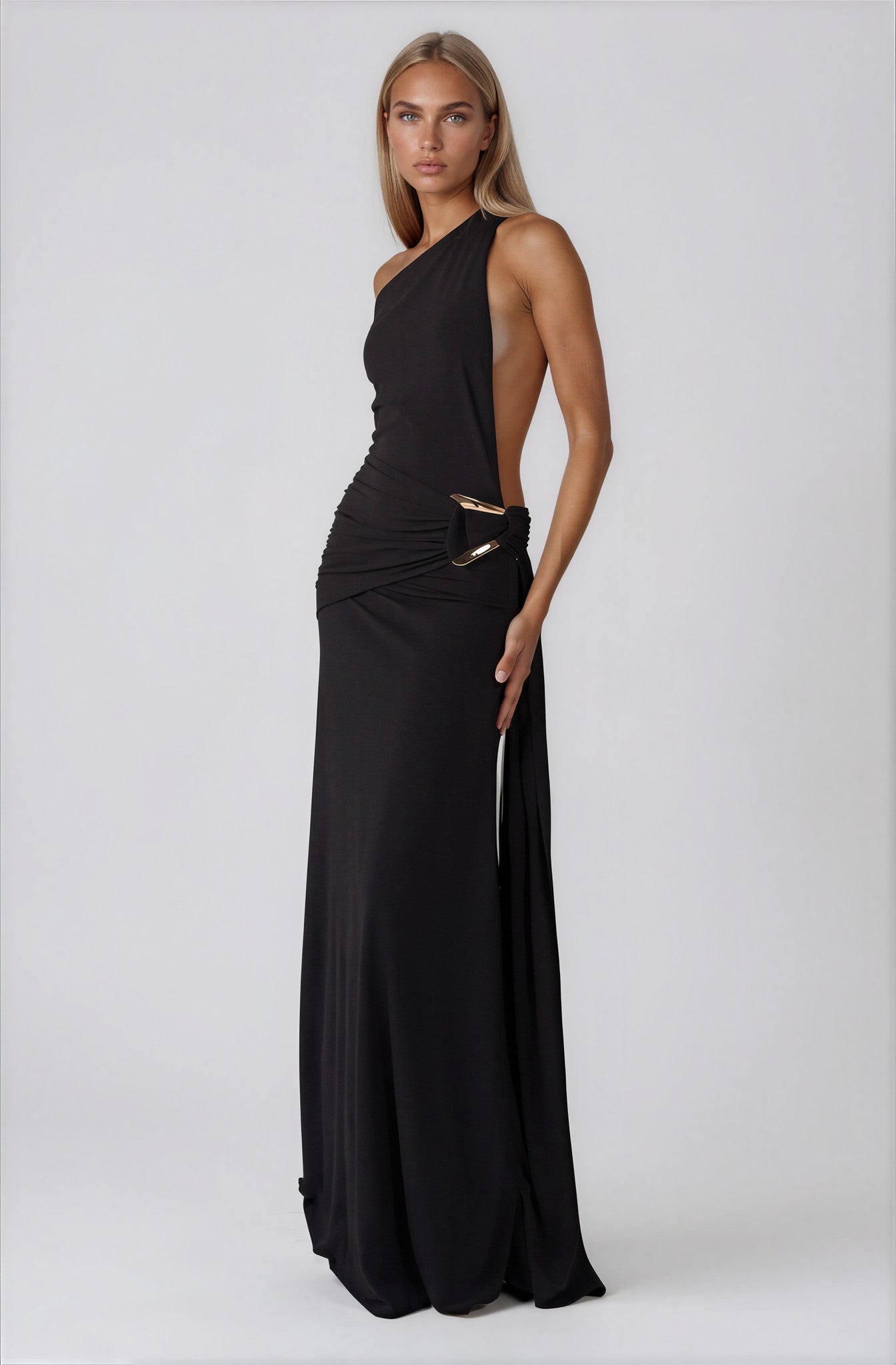Adel maxi dress - 𝘽𝙖𝙨𝙞𝙘 𝙇𝙞𝙣𝙚