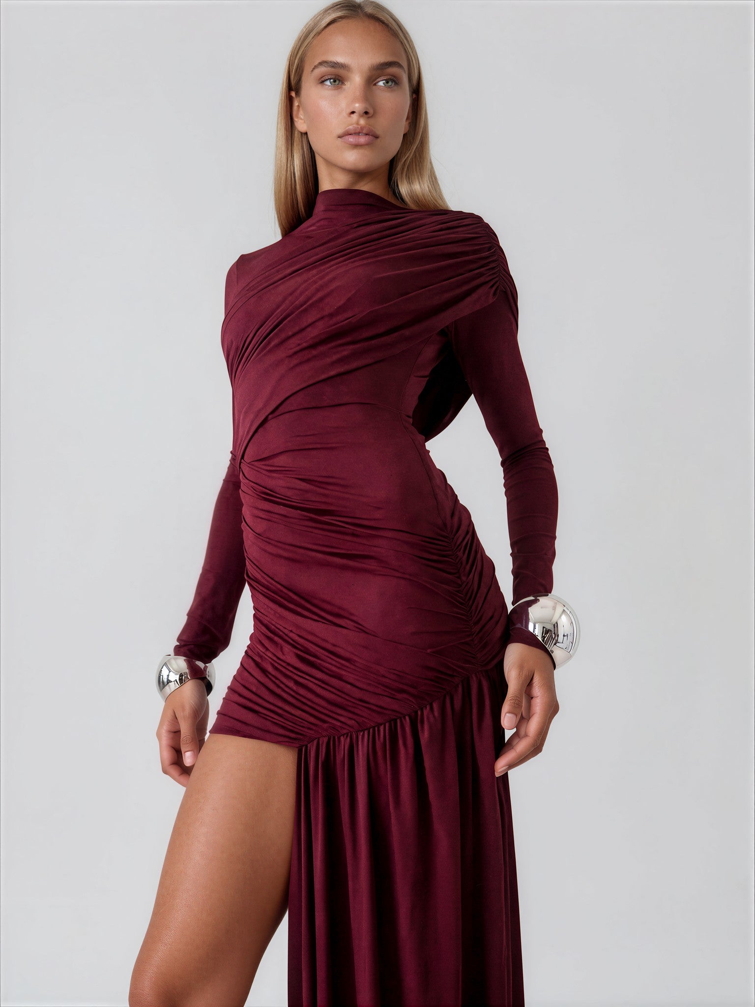 Lamier mini dress - 𝘽𝙖𝙨𝙞𝙘 𝙇𝙞𝙣𝙚