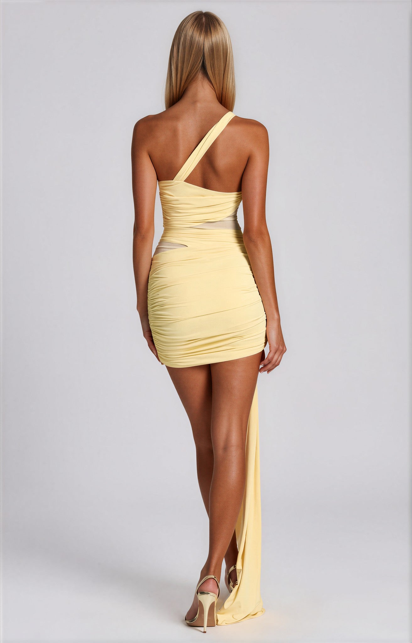 Yeela mini dress - 𝘽𝙖𝙨𝙞𝙘 𝙇𝙞𝙣𝙚