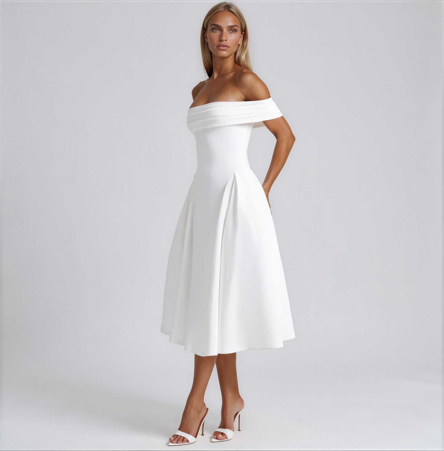 Richi midi dress - 𝘽𝙖𝙨𝙞𝙘 𝙇𝙞𝙣𝙚